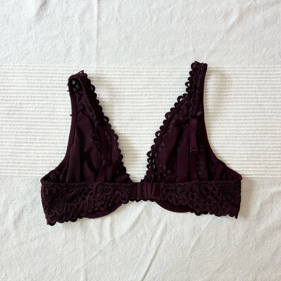 American Eagle Aerie Happy Bralette - Picture 3 of 8